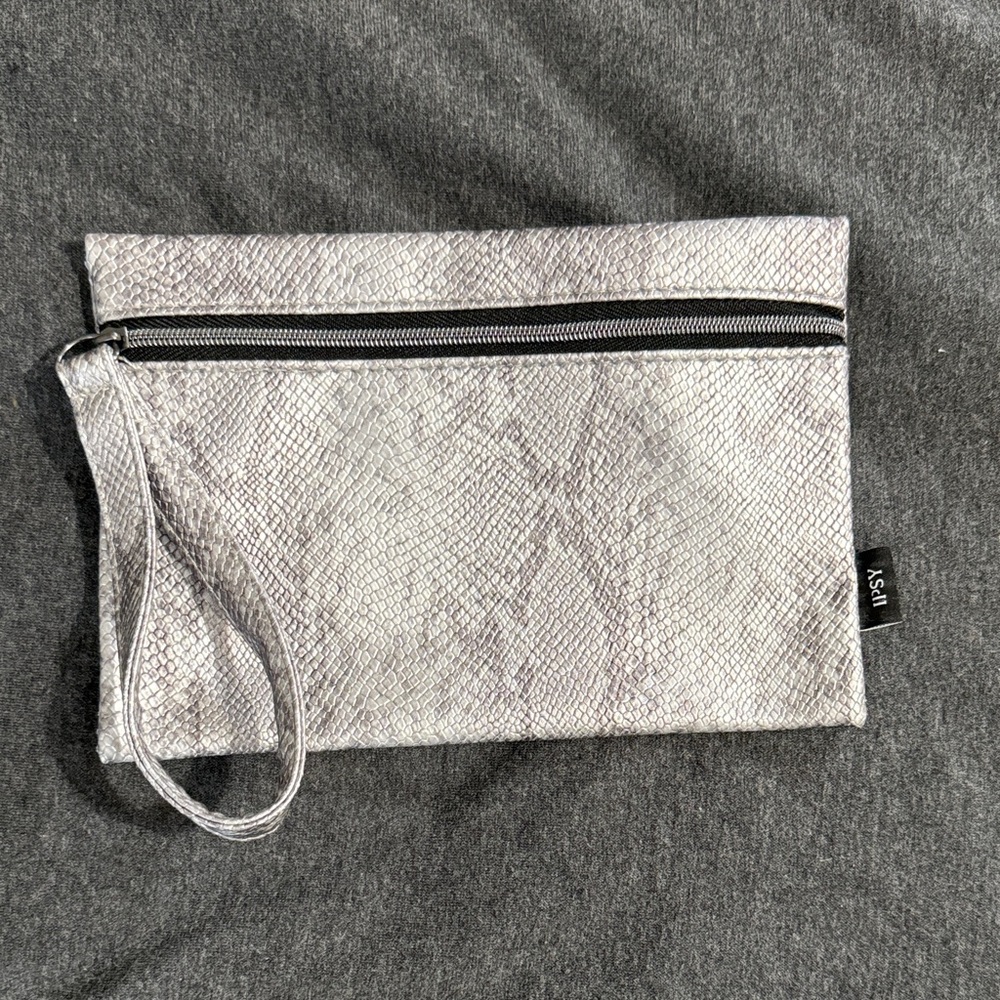 Ipsy bag